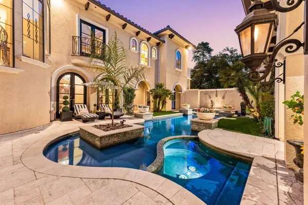 7719 Betty Jane Lane, Houston, TX 77055