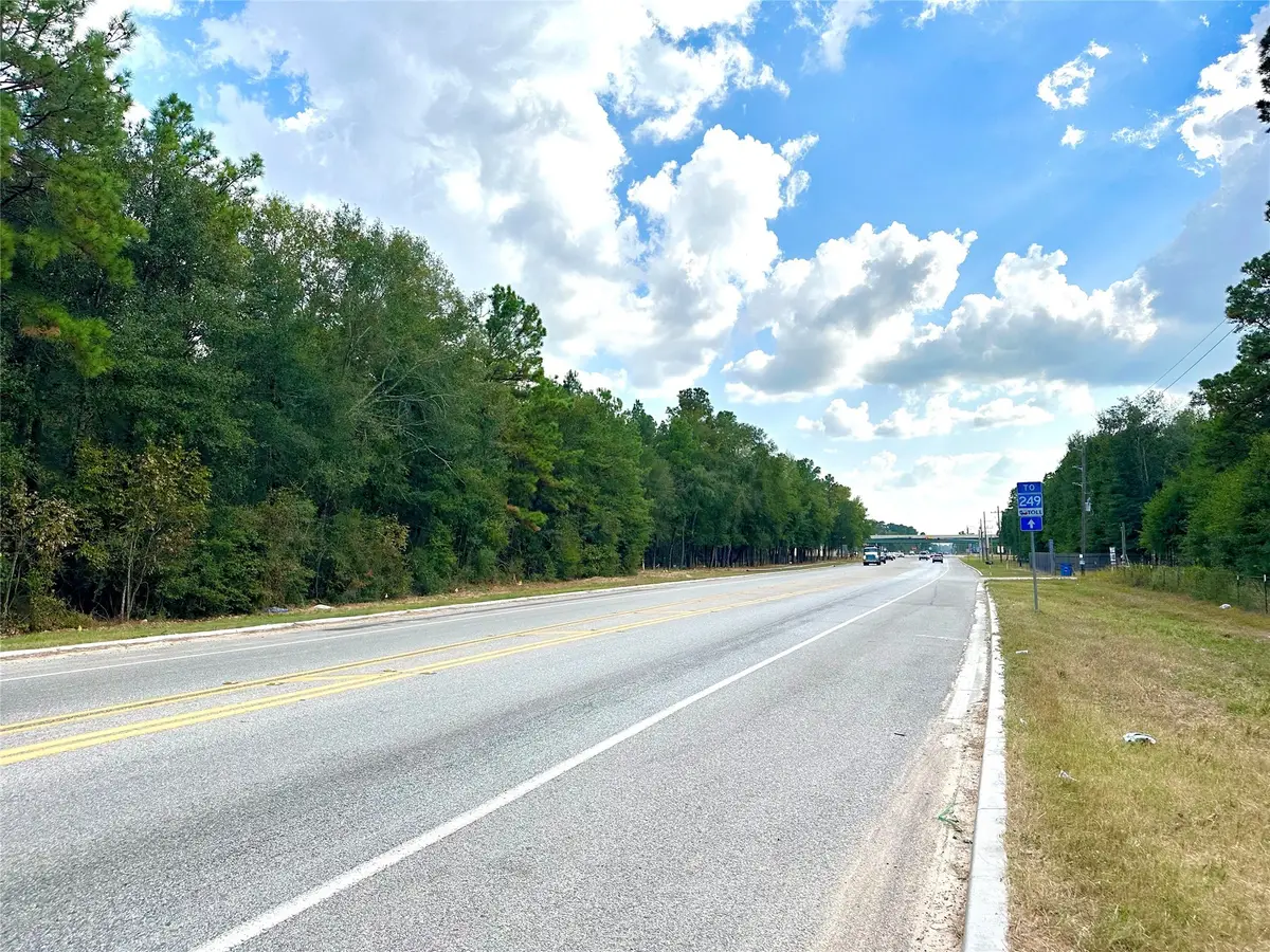 7825 S Fm 1486, Montgomery, TX 77316 - #1