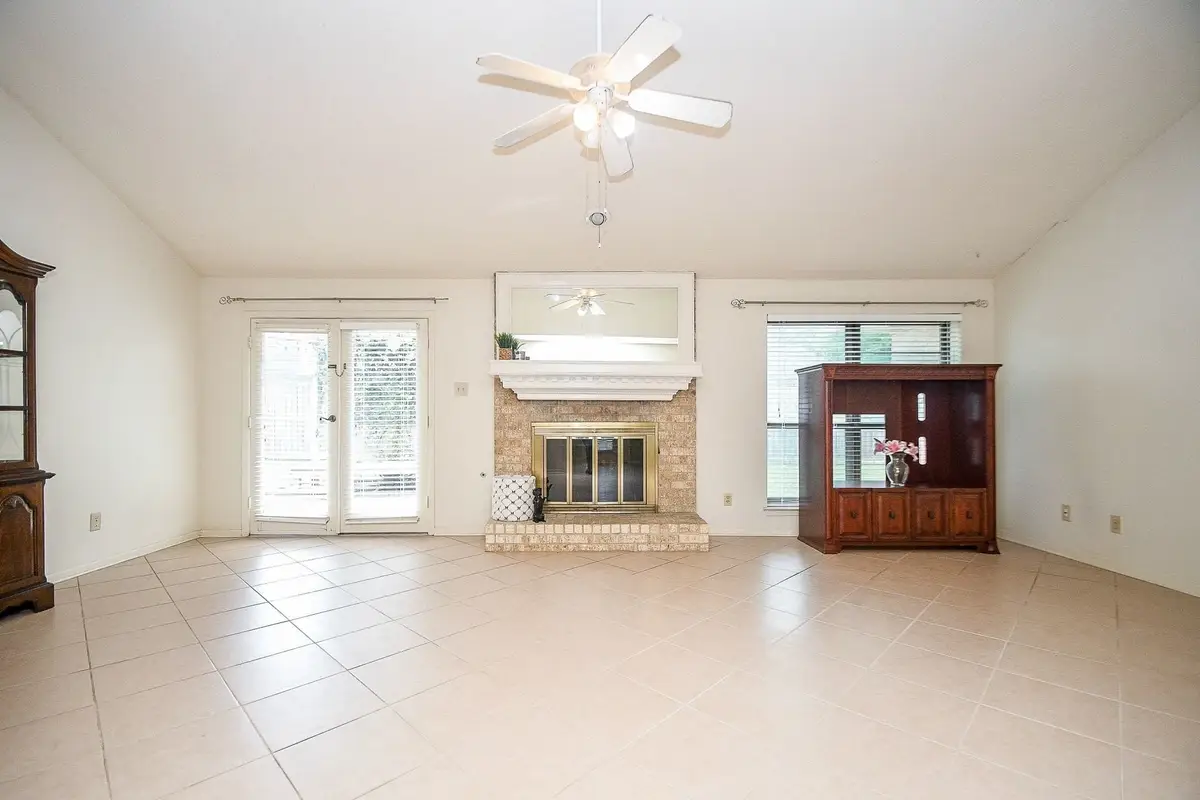 4902 Rainwater Drive, Pasadena, TX 77505 - #1
