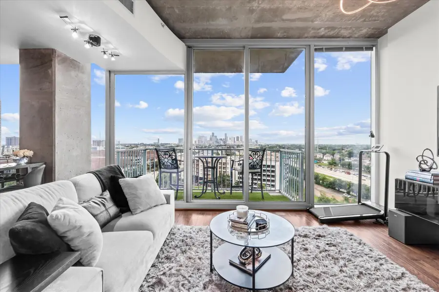 5925 Almeda Road #11107, Houston, TX 77004 - Image #2