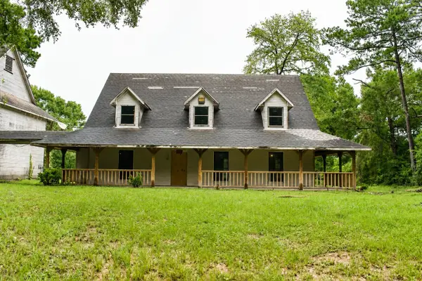 400 Tymel Ln, Cleveland, TX 77328