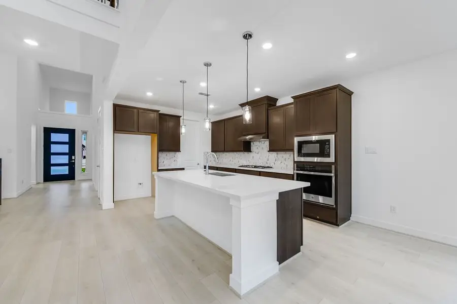 2220 Lila Sky Lane, Friendswood, TX 77546 - Image #2