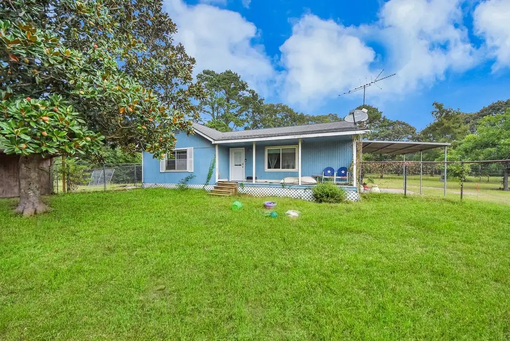 36576 Howell Rd, Hempstead, TX 77445 - #1