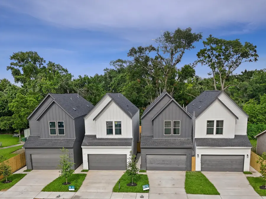 7416 Maxroy Street, Houston, TX 77088 - Image #3