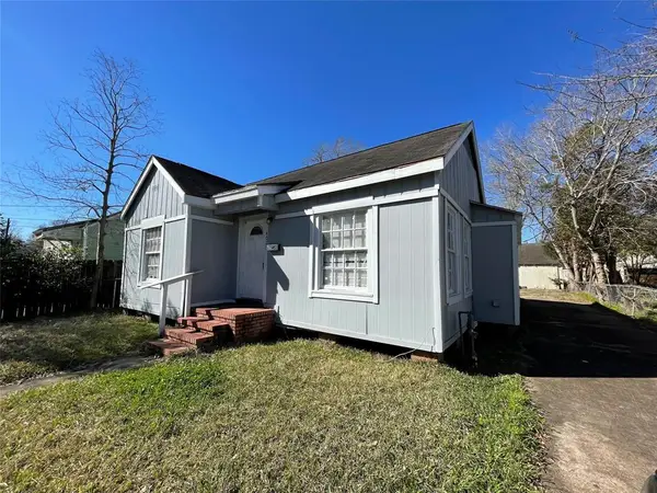 4020 Ector Street, Beaumont, TX 77705