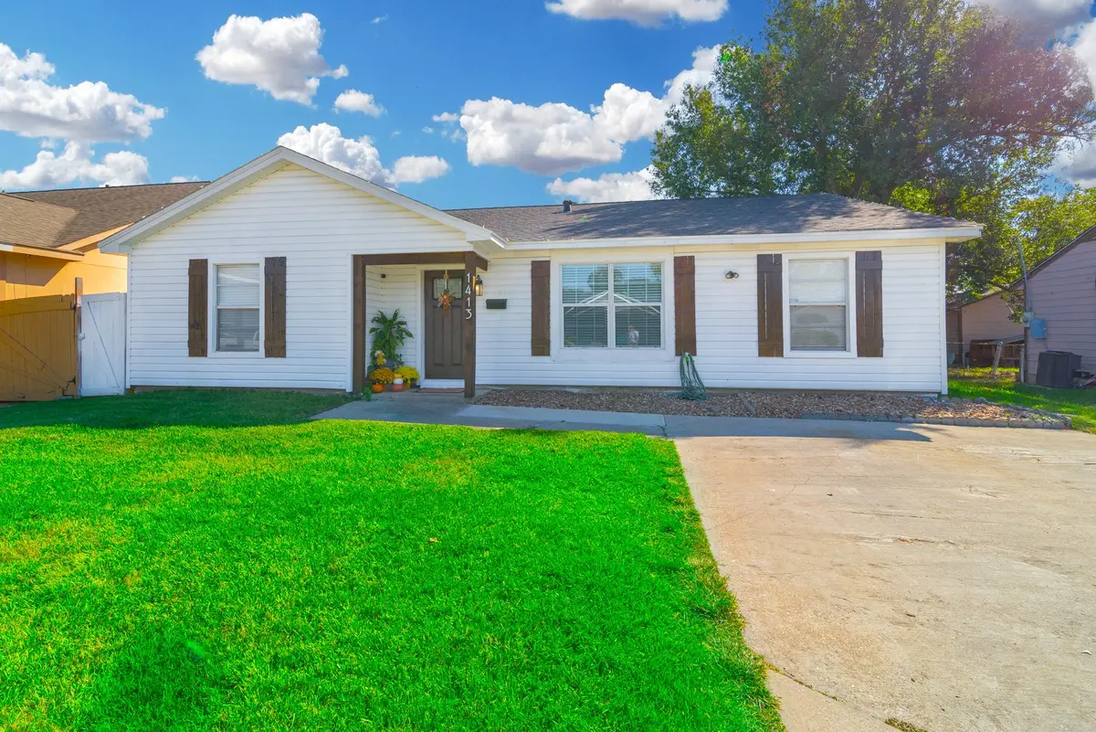 1413 Comal Avenue, Pasadena, TX 77506 - Image #1