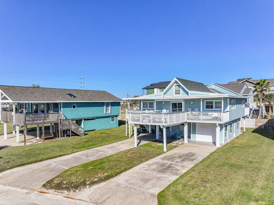 16904 Beachcomber Drive, Galveston, TX 77554 - Image #2
