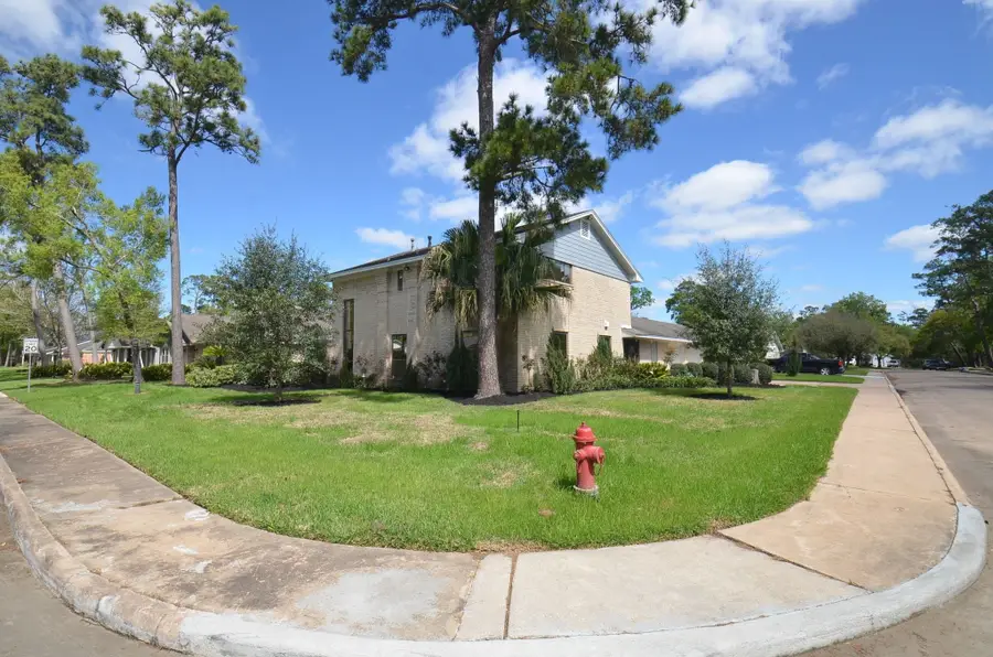 2711 Williamsburg Drive, Dickinson, TX 77539 - #2