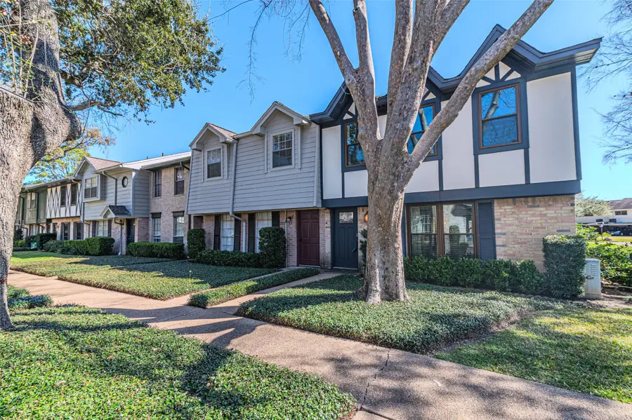 10010 Knoboak Drive #33, Houston, TX 77080 - #3