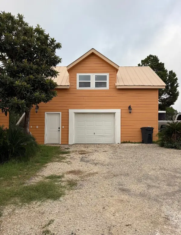 275 Hill Of Contentment, Lakehills, TX 78063