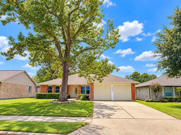 7214 Echo Pines Drive, Humble, TX 77346