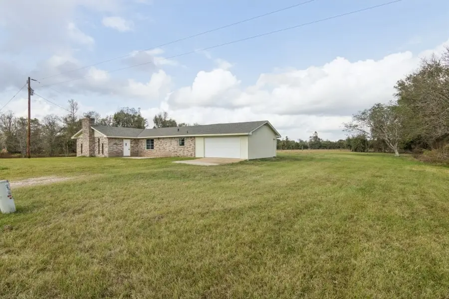 1544 County Road 2107, Liberty, TX 77575 - Image #3
