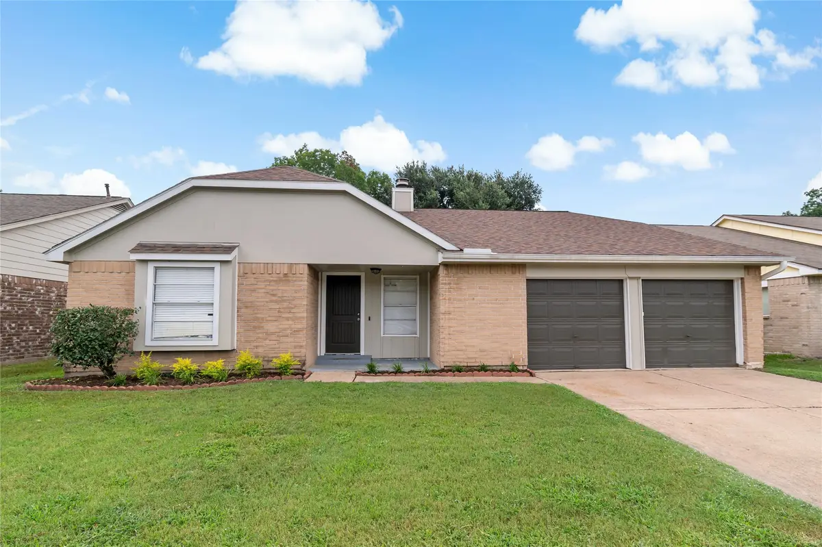 1910 E Navaho Trail, Katy, TX 77449 - Image #1