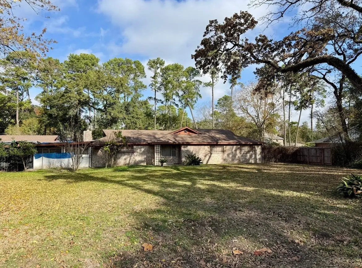 12018 Bexhill Drive, Houston, TX 77065 - Image #1
