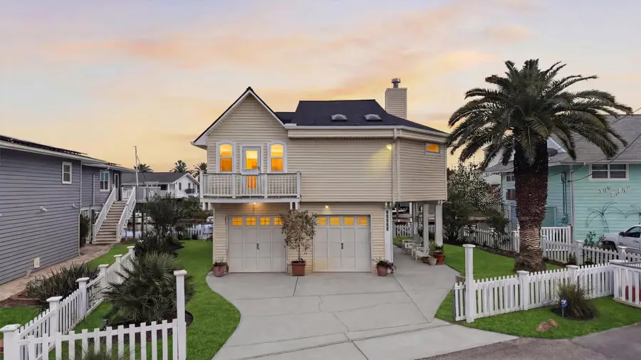 16635 Jamaica Cove Road, Jamaica Beach, TX 77554 - #2