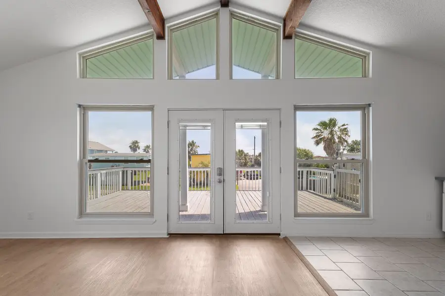 4014 Kent Drive, Galveston, TX 77554 - Image #3