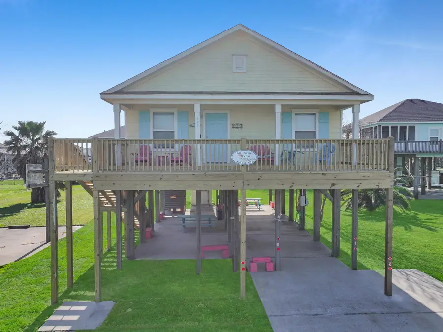 905 Sage Road, Crystal Beach, TX 77650 - #3