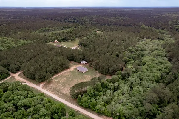 3134 Nursery Road, Livingston, TX 77351
