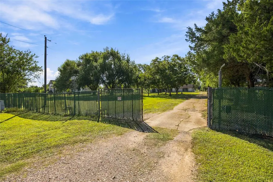 4697 Wickwillow Lane, Alvin, TX 77511 - #2
