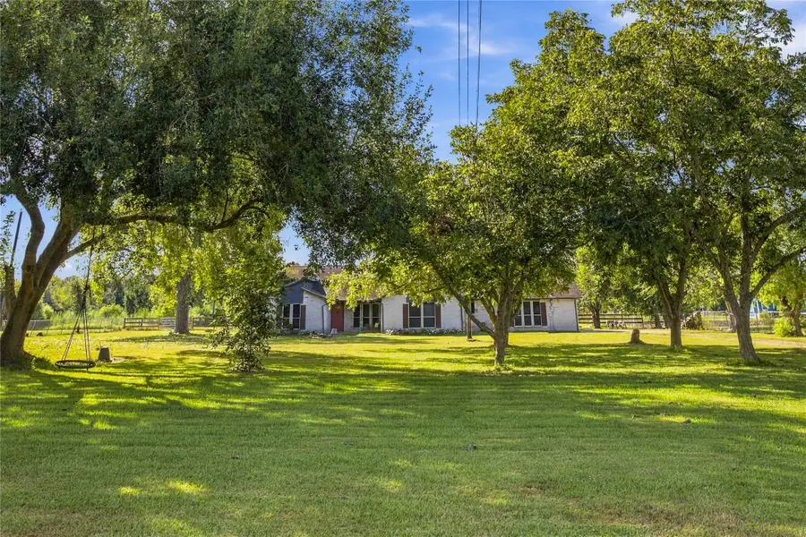 4697 Wickwillow Lane, Alvin, TX 77511 - #3