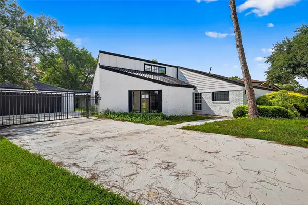 2335 Canyon Meadows Drive, Missouri City, TX 77489