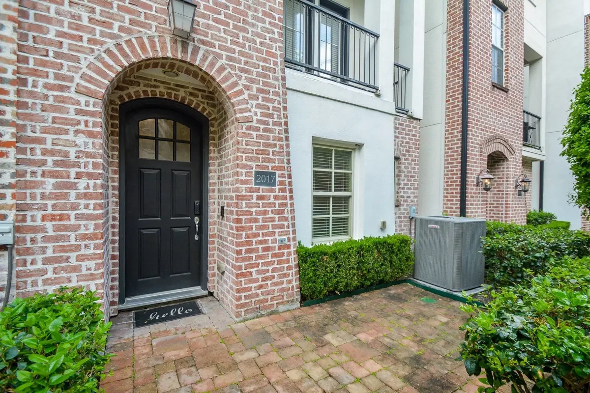 2017 Fannin Station, Houston, TX 77045 - #1