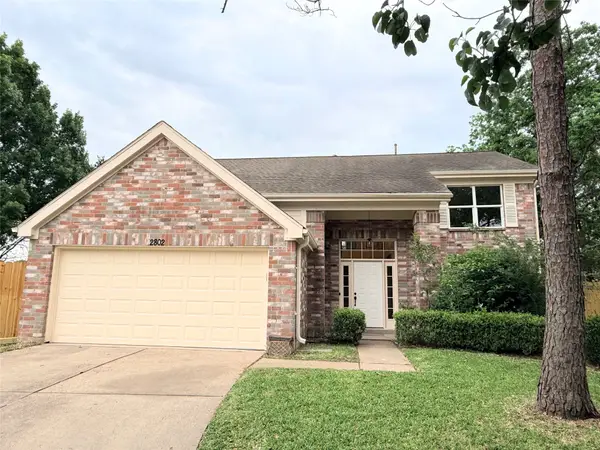 2802 Sunshine Circle, Sugar Land, TX 77479
