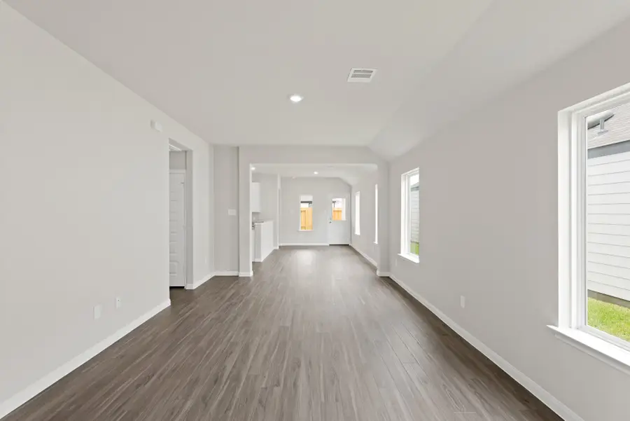 8108 Vanilla Orchid Drive, Houston, TX 77016 - Image #3