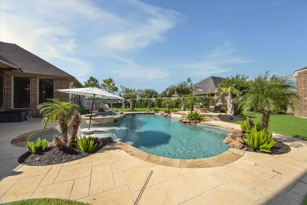 13710 Banks View Court, Houston, TX 77059