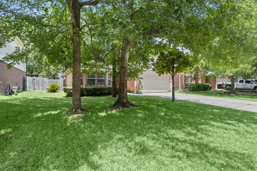 166 Fairwind Trail Drive, Conroe, TX 77385 - #3