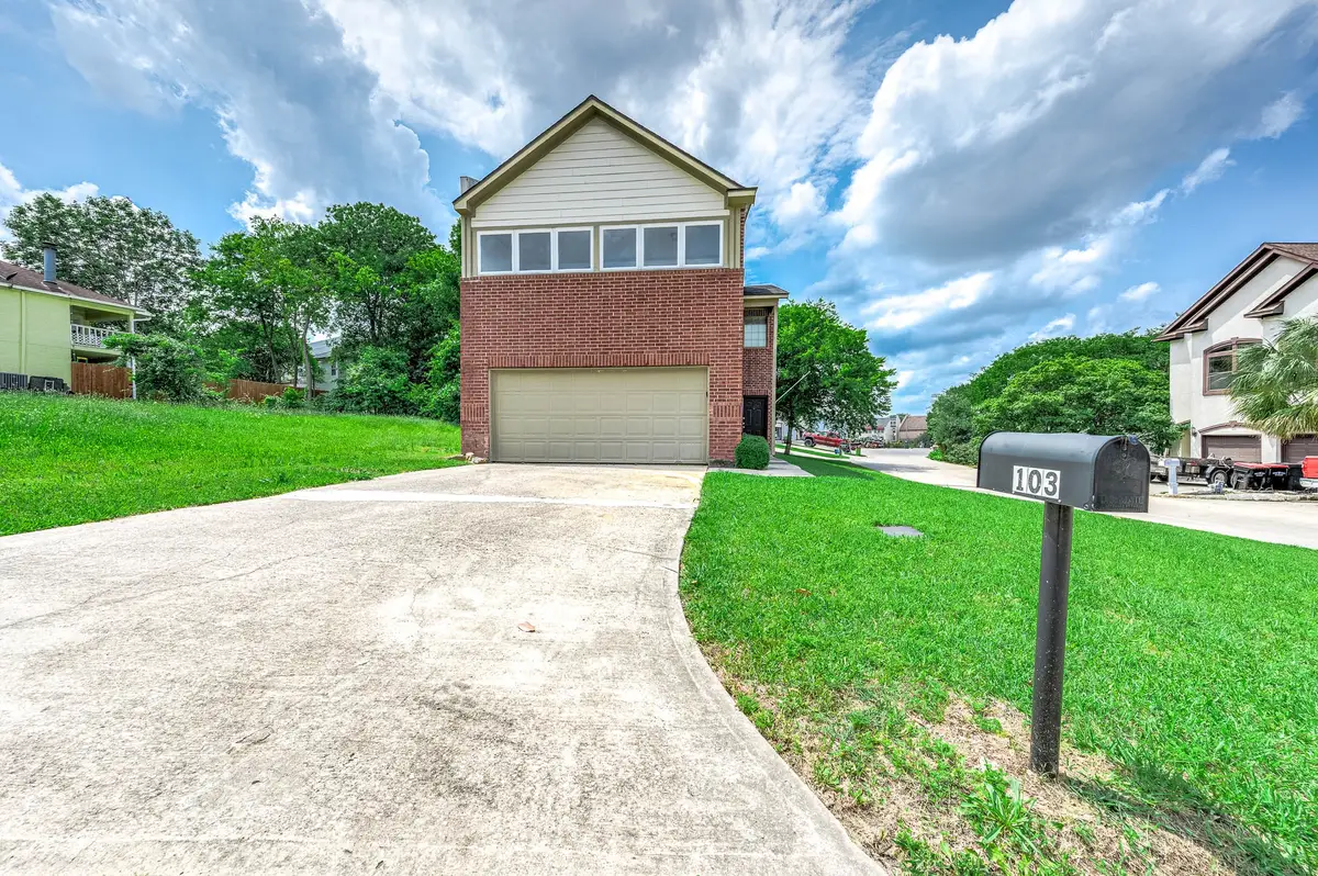 103 Capetown Circle, Conroe, TX 77356 - Image #1