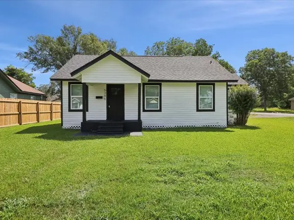 5395 Fairview Avenue, Beaumont, TX 77705
