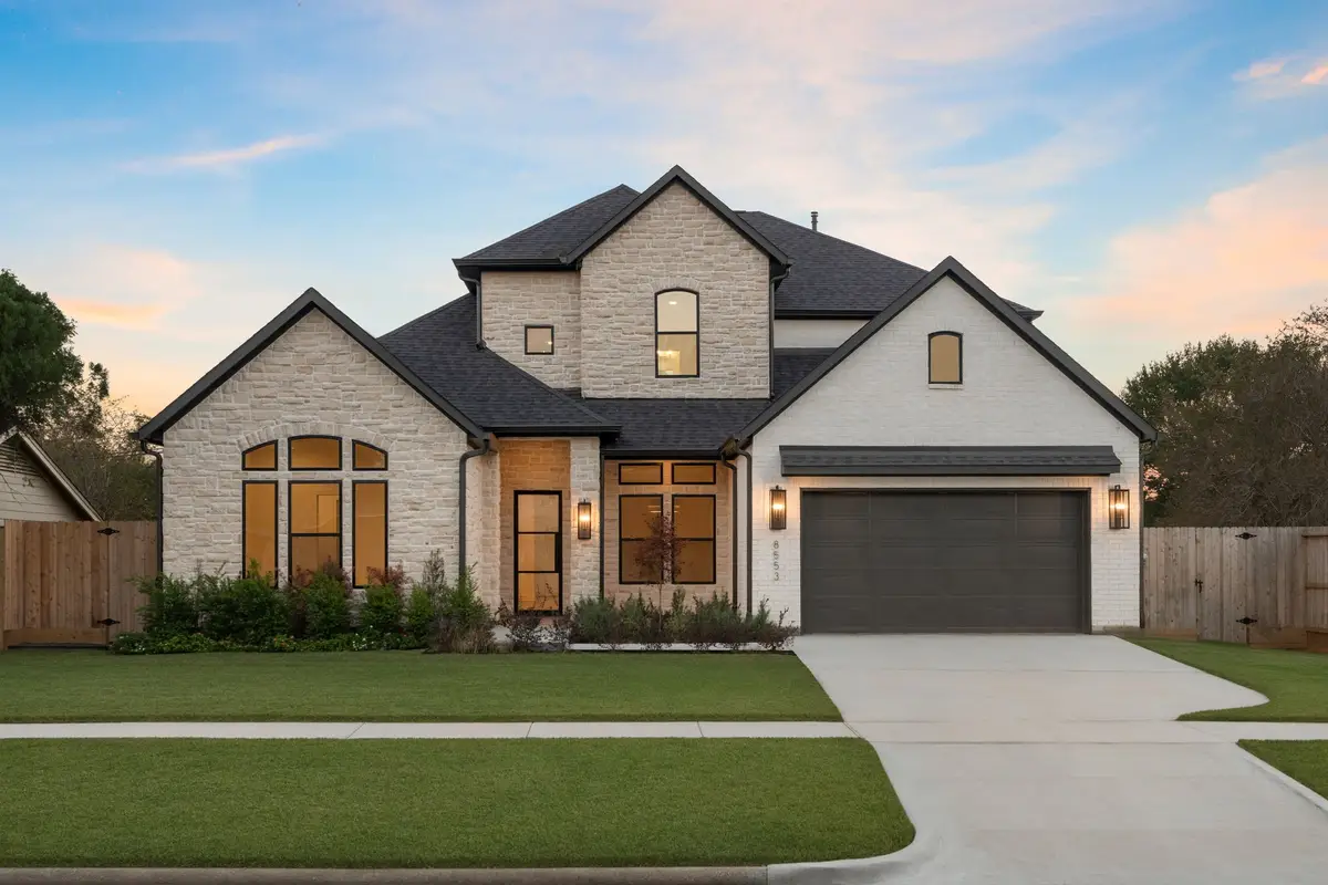 8553 Western Drive, Houston, TX 77055 - Image #1