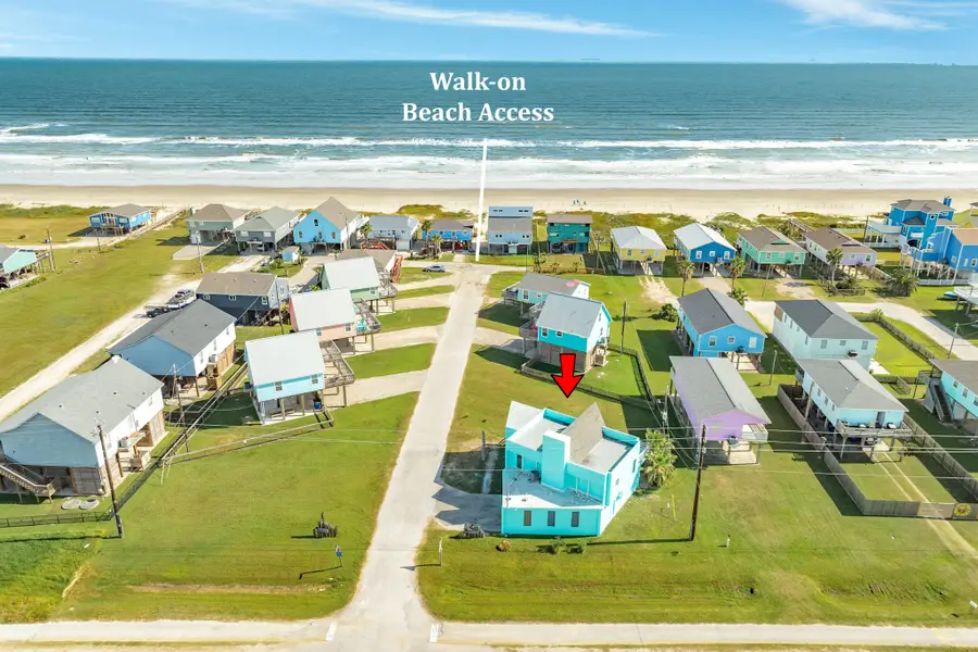131 Point Lafitte Court, Surfside Beach, TX 77541 - Image #2