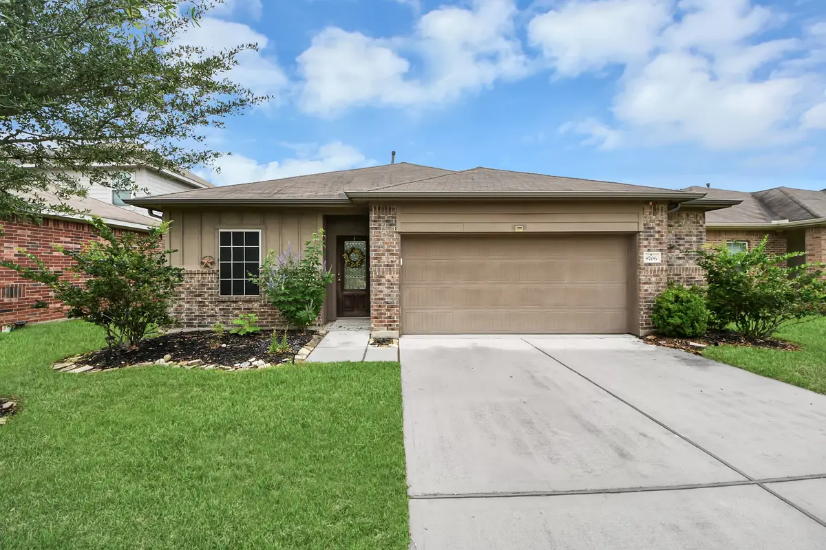 8706 Morning Dove Lane, Baytown, TX 77521 - #1