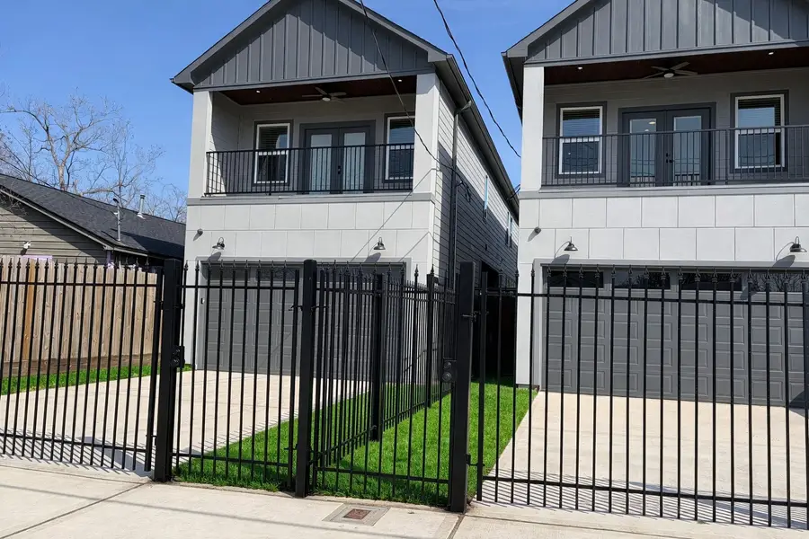 4208 Castor Street #B, Houston, TX 77022 - #3