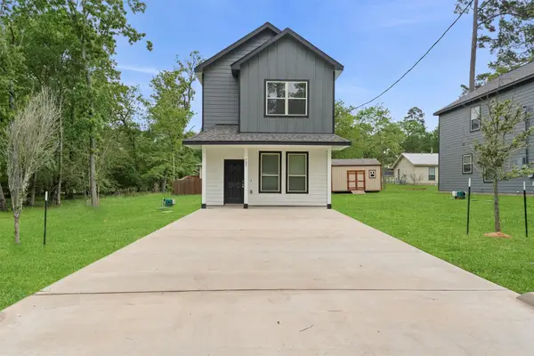 705 Little River Drive, Montgomery, TX 77316