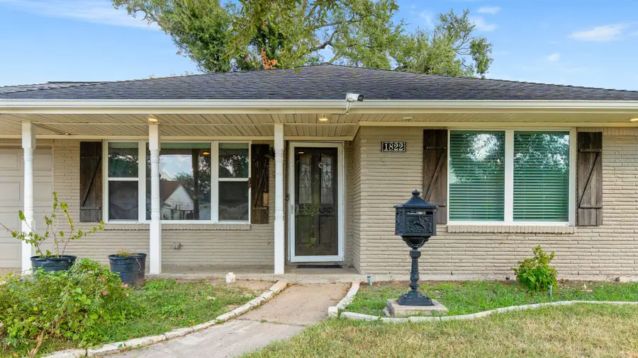 1822 Millwood Drive, Houston, TX 77008 - Image #3