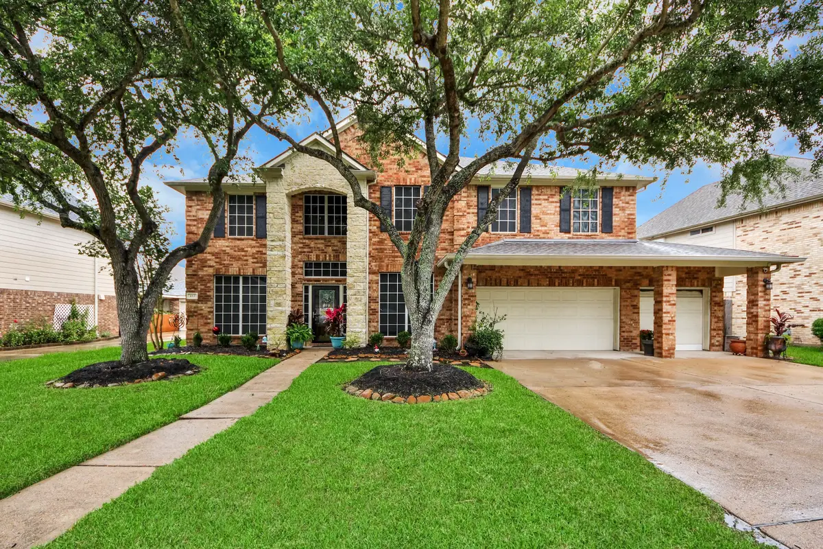413 Willow Pointe Drive, League City, TX 77573 - #1