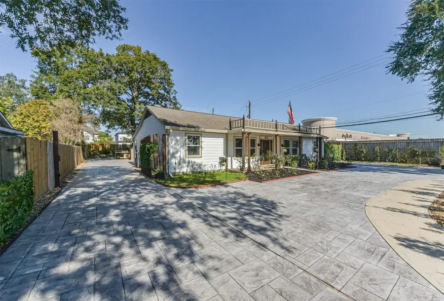 5002 Beechnut Street, Houston, TX 77096 - #2