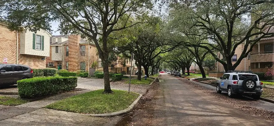 4000 Purdue Street #107, Houston, TX 77005 - #2