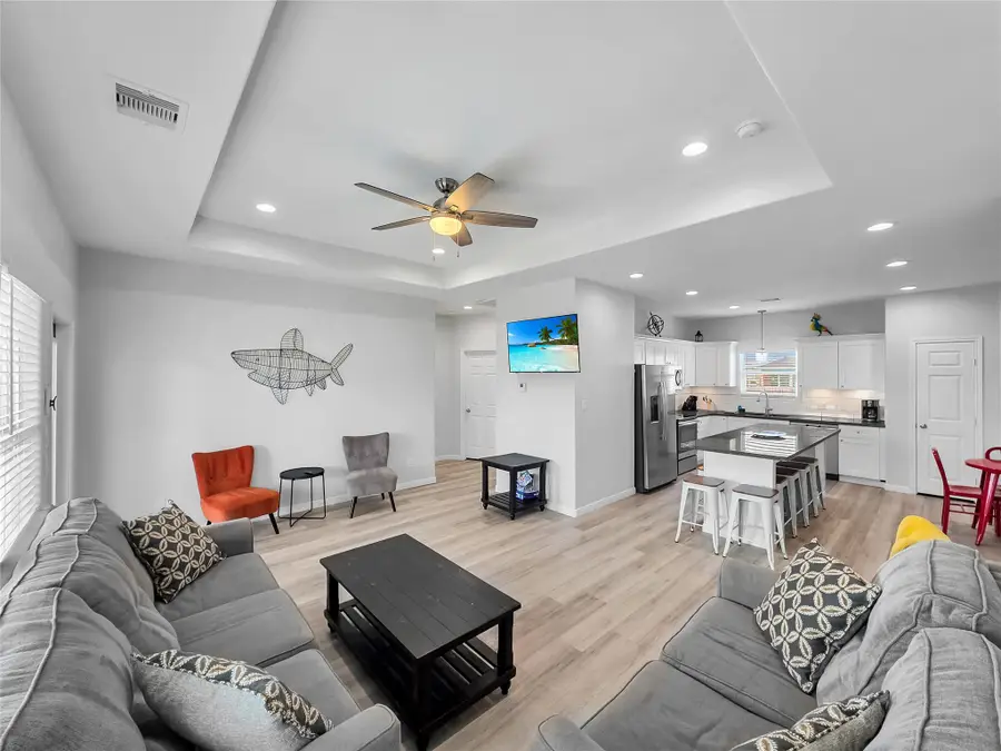 2294 E Lobster, Crystal Beach, TX 77650 - #3