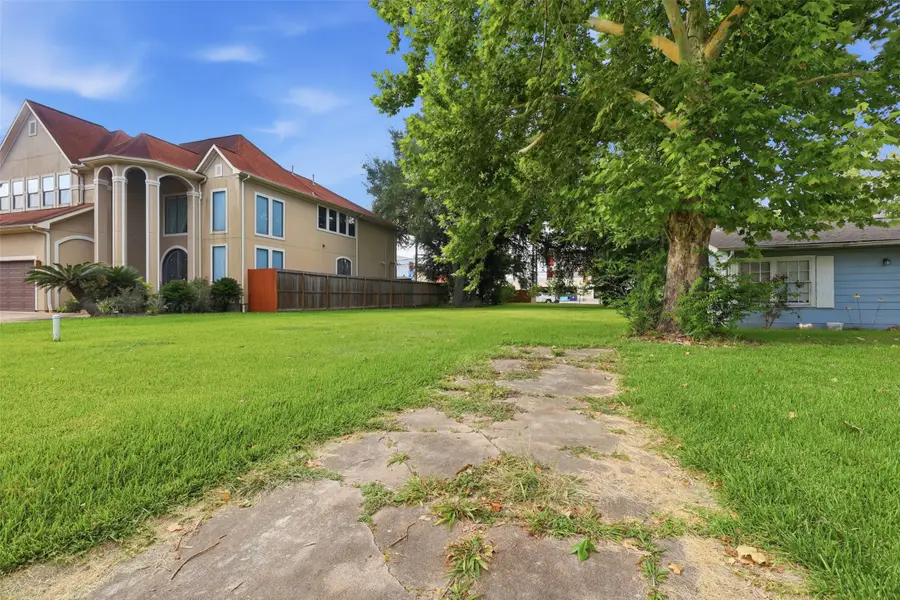 5115 Locust Street, Bellaire, TX 77401 - #2