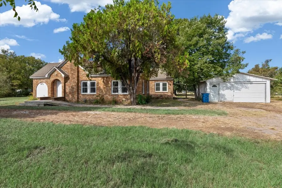 903 N La Salle Street, Navasota, TX 77868 - #2