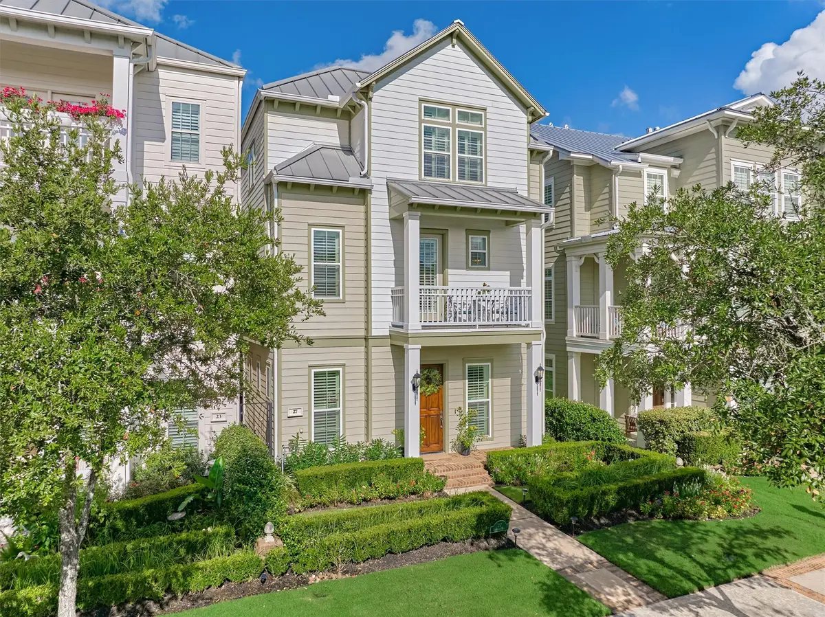 27 Rafters Row, The Woodlands, TX 77380 - Image #1