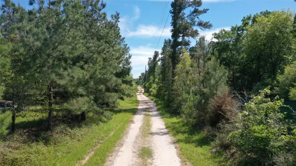 5745 County Road 302, Navasota, TX 77868