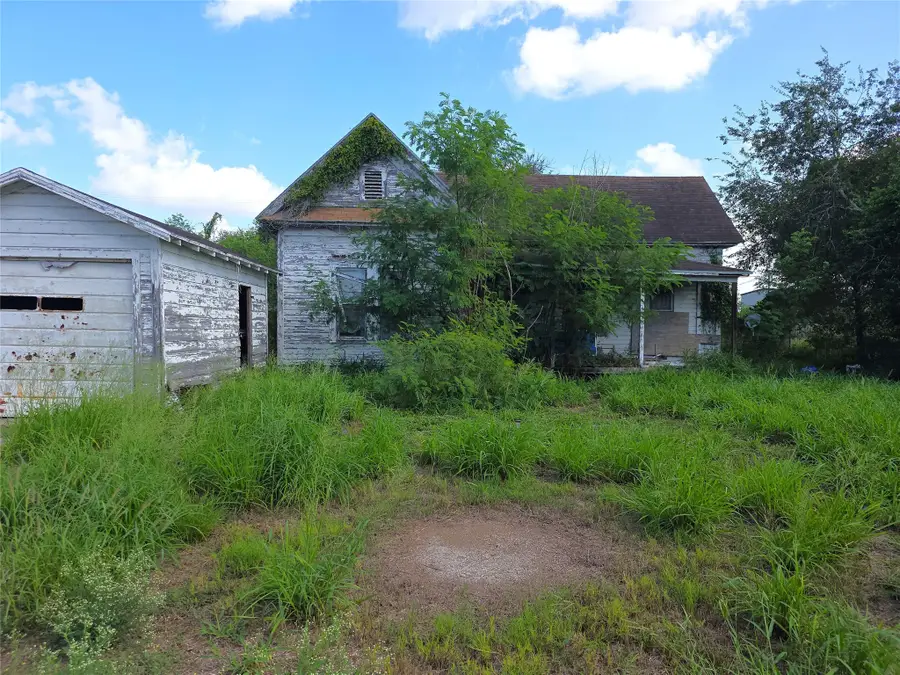 218 W Lott Avenue, Kingsville, TX 78363 - Image #2