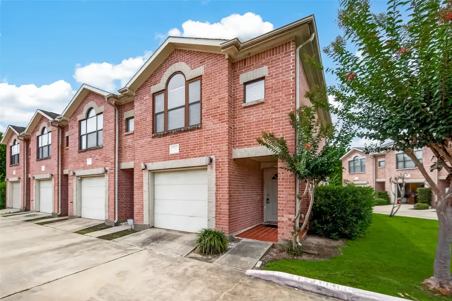 5941 South Loop E #104, Houston, TX 77033 - #3