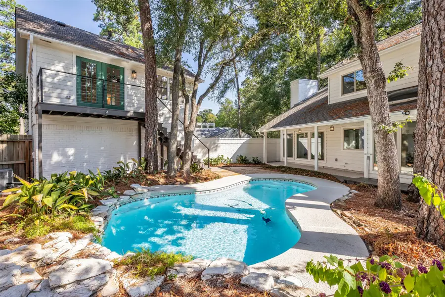 4 N Autumnwood Way, The Woodlands, TX 77380 - #2