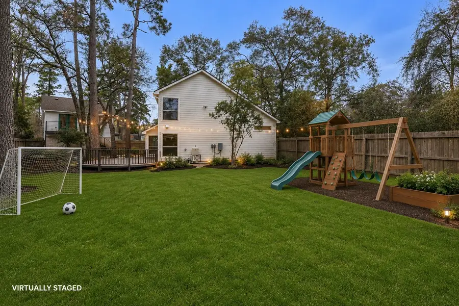 4 N Autumnwood Way, The Woodlands, TX 77380 - #3